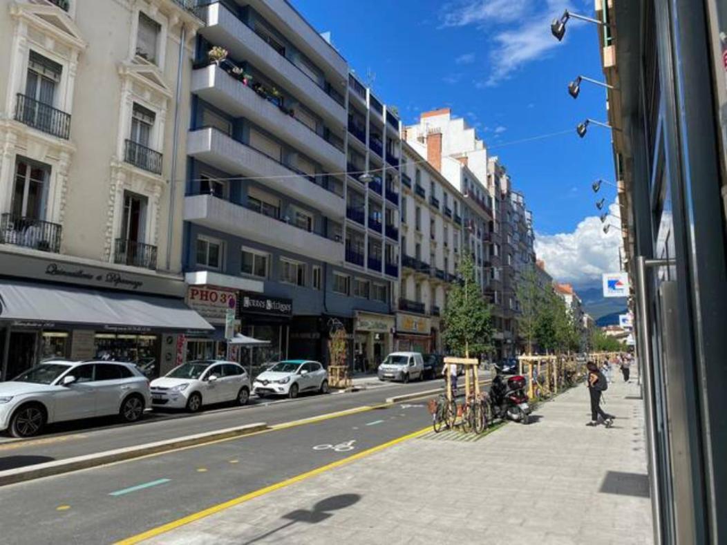 Le Zen Appartement Balneo เกรอน็อบล์ ภายนอก รูปภาพ